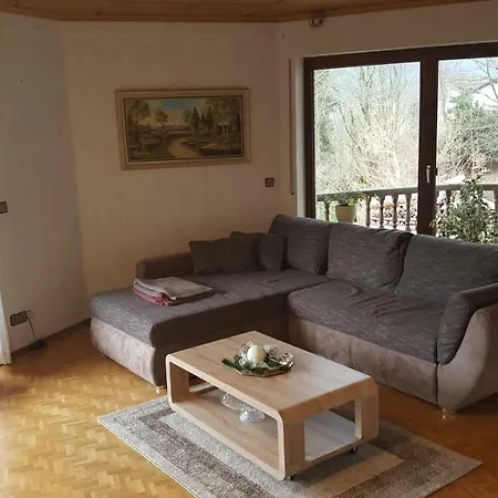 Semesterbostad Haus Vor Den Eichen Fuer Familien